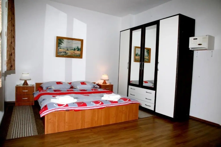 1 Bedroom Apartment with balcony and with view