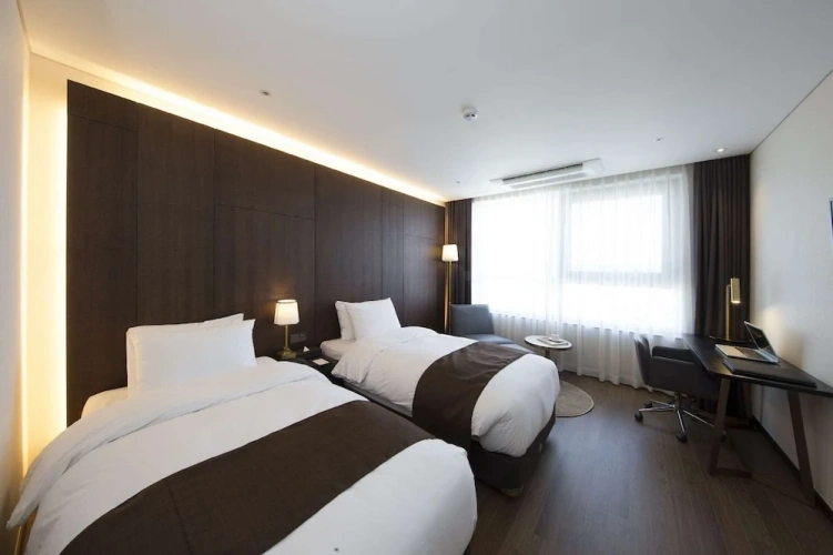 Standard Family room