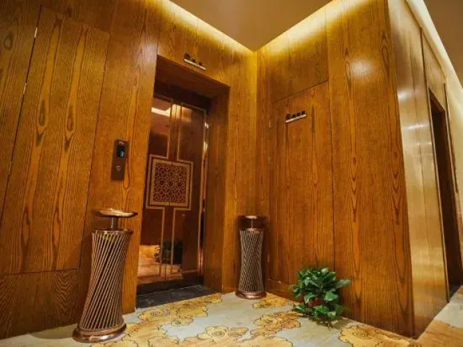 Fuyang aikewei Hotel