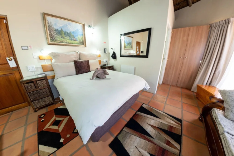 Maclear Manor Guesthouse
