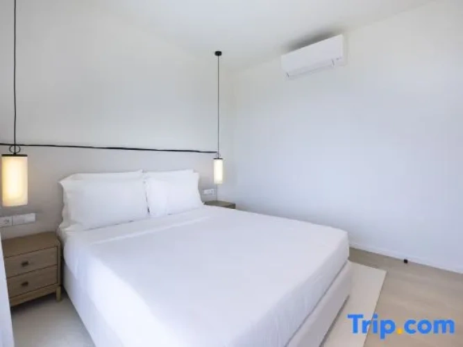 1 Bedroom Grand Apartment