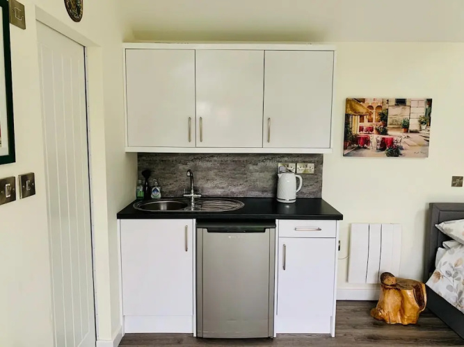Modern Detached Bungalow