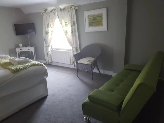 Standard Family room