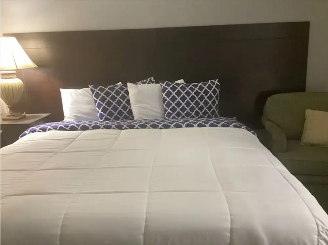 Salt City Inn