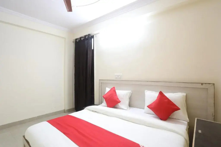 Harsh Residency by OYO Rooms