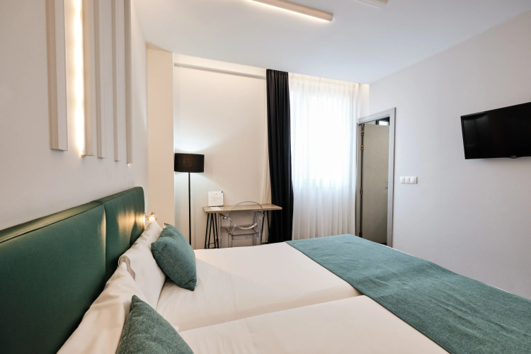 Lux Santiago Hotel