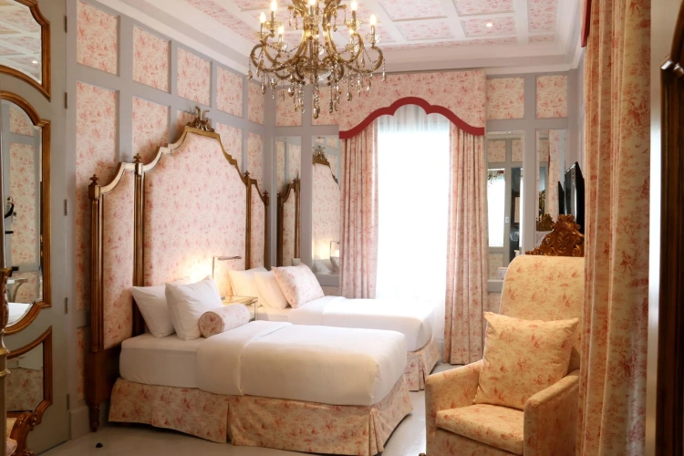 Suite