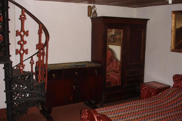 Superior Family room