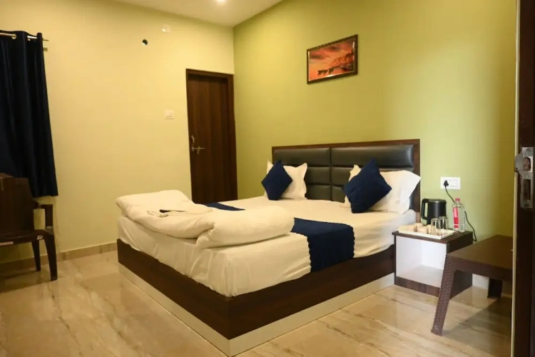 Premium Triple room