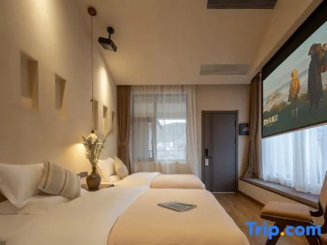 Luxury Twin room