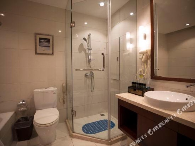 Deluxe Double Suite