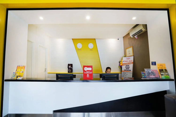 ZEN Rooms Near Purimas Batam Centre