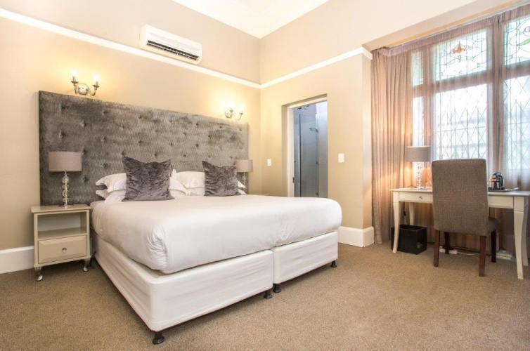 Deluxe Single room