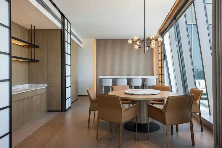 Double Club Suite with balcony