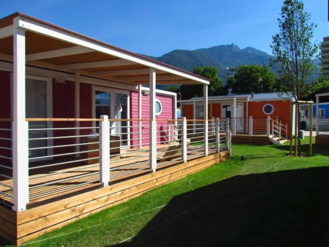 3 Bedrooms Bungalow