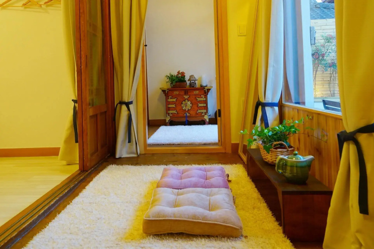 Jeonju Village Skylove