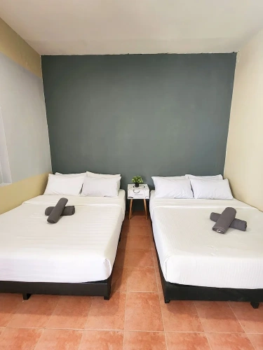 Deluxe Quadruple room