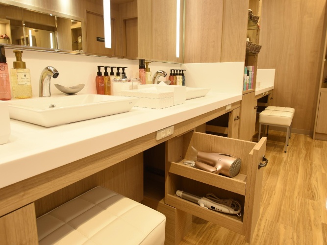 Guest rooms