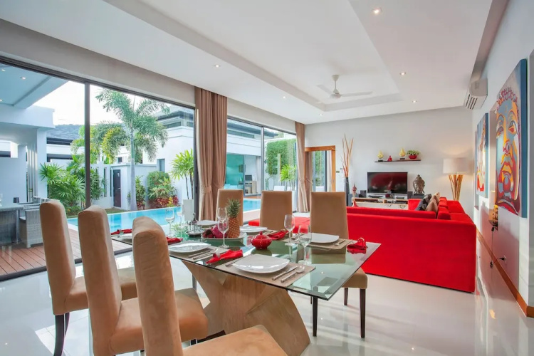 Villa Atoosa