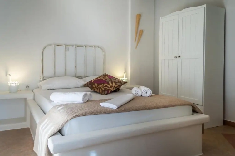 Standard Double room with garden view