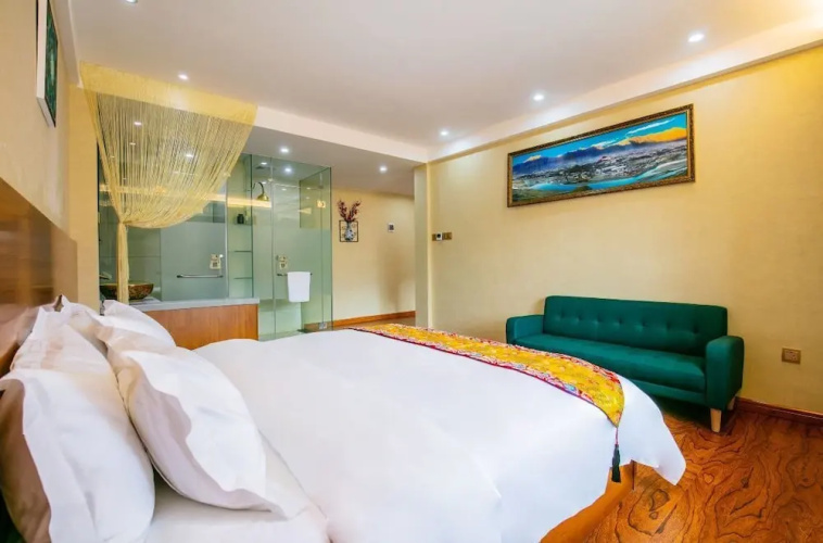 Karma Hotel
