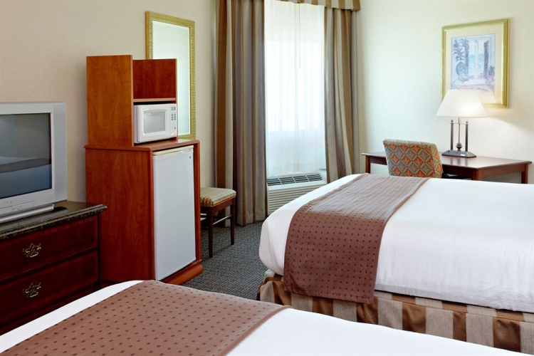 Holiday Inn Biloxi photo 8