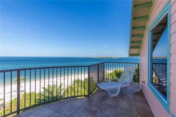 064-North Pointe Beach House