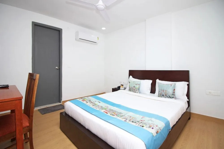 OYO Flagship 589 Dwarka