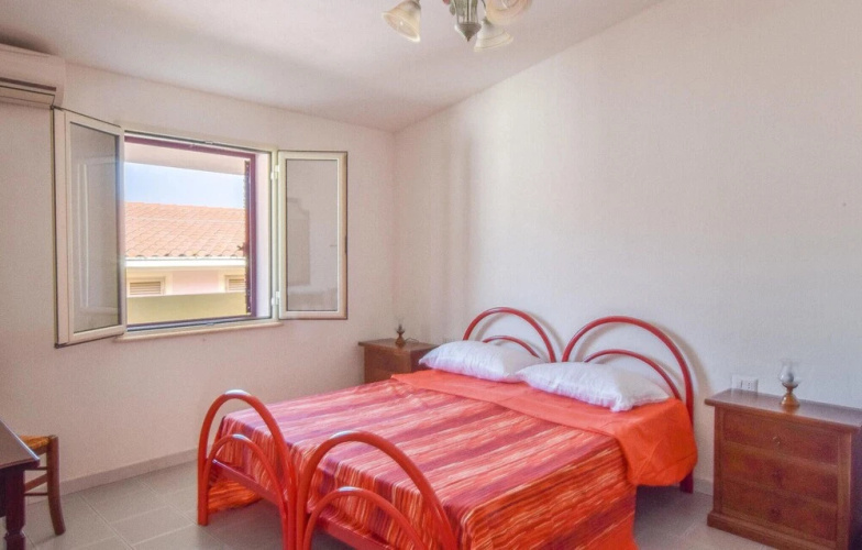 Awesome Apartment in Galtelli' With 2 Bedrooms