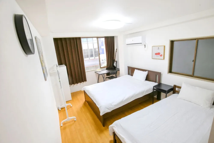 Shinsaibashi Qilv Apartments