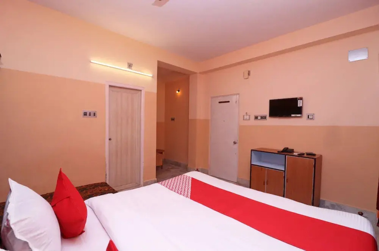 OYO 22610 Ved's Inn