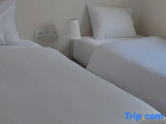 Meet up villas