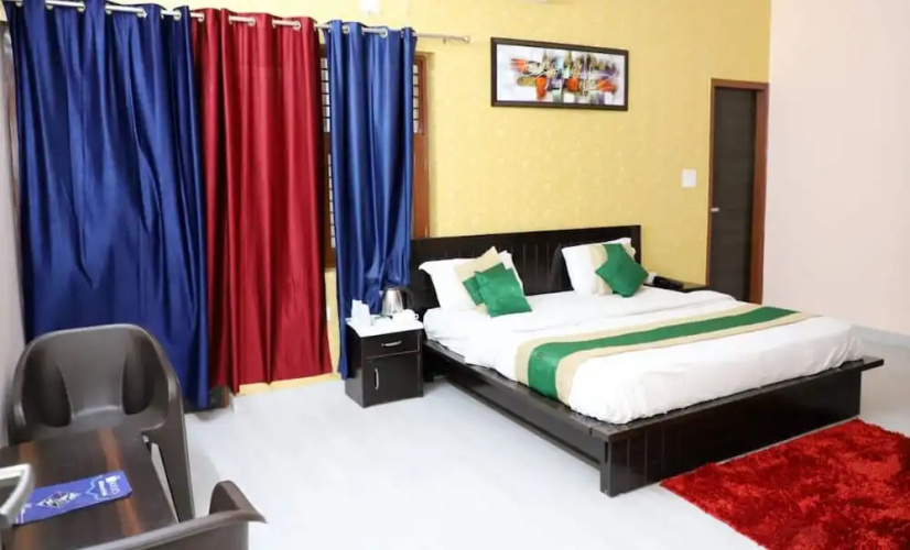 Hotel Abodes House