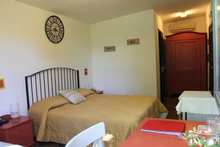Flegrea House - Casa Rosa