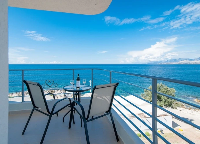 Premium Apartment