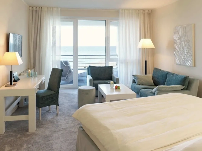 Comfort Double room with balcony and with sea view