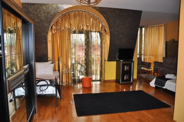 Deluxe Quadruple room