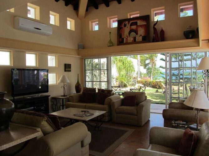 Casa Dos Dolphins 2 Bedrooms 2 Bathrooms Villa