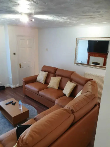 Affluent Apartment Warepoint