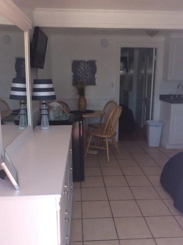 1 Bedroom Family Suite with pool view