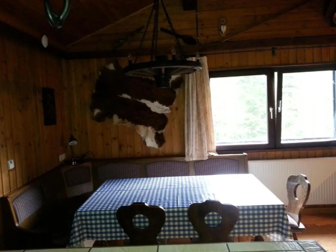Fichtenblockhütte