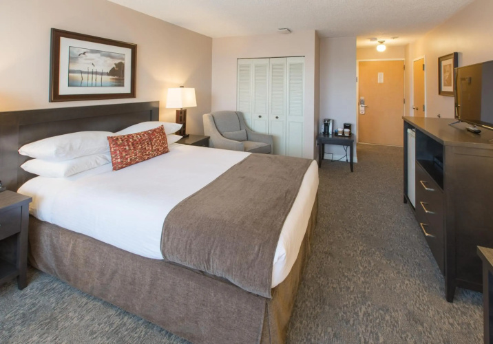 Embassy Inn