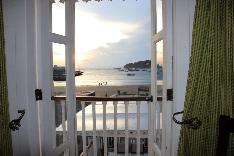 Hotel Victoriano