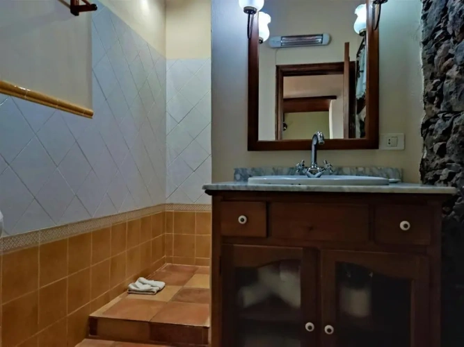 2 Bedrooms Villa