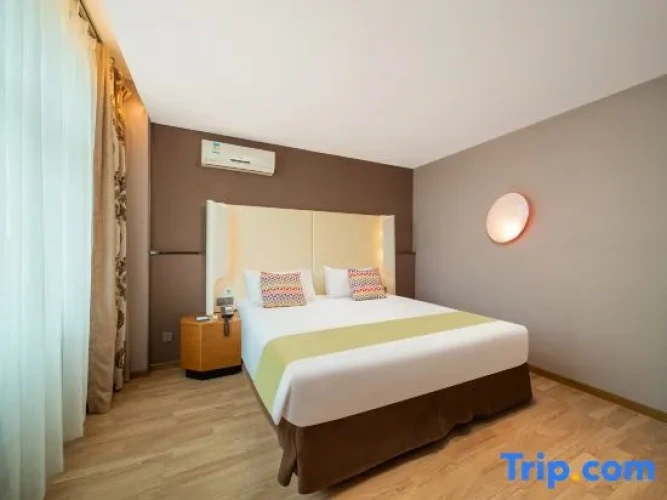 1 Bedroom Premier Suite