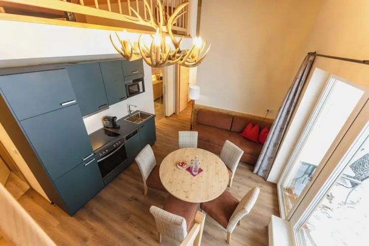 Superior Apartment with balcony and with lake view