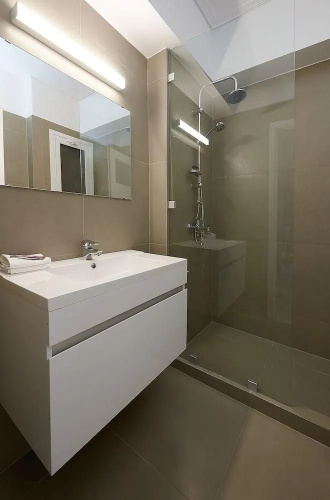 Parthenon Apartment