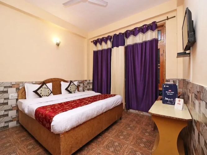 Hotel Summer Hill by OYO Rooms