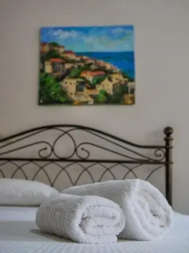 Vironas Rooms