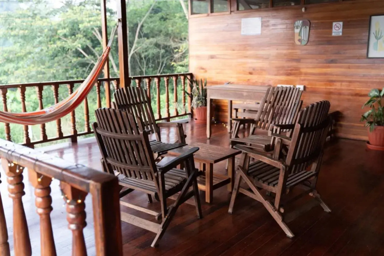 Hostal Albergue Español
